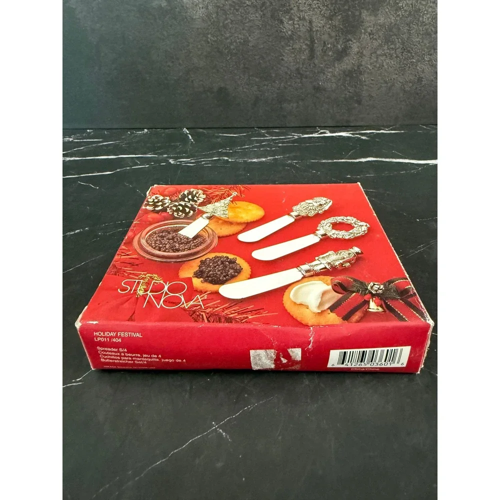 Vintage NIB Studio Nova Set of 4 Holiday Festival Silverplate Spreaders 3 3/4in